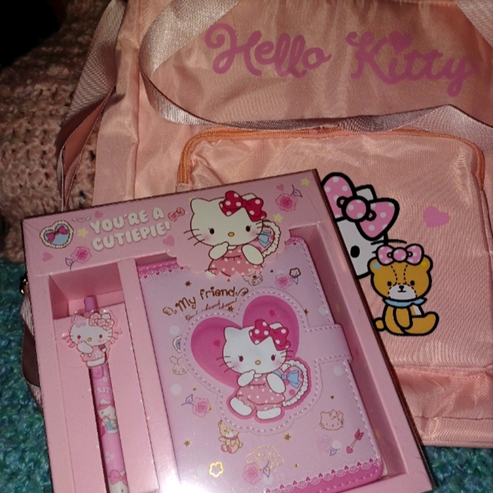 Hello Kitty's Pink Tote, Journal, Pin